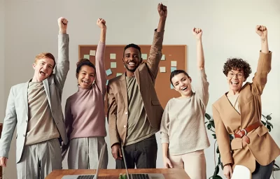 تقویت همکاری تیمی